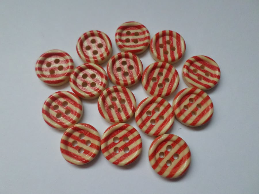 15 x 4-Hole Printed Wooden Buttons - Round - 15mm - Stripes - Red 
