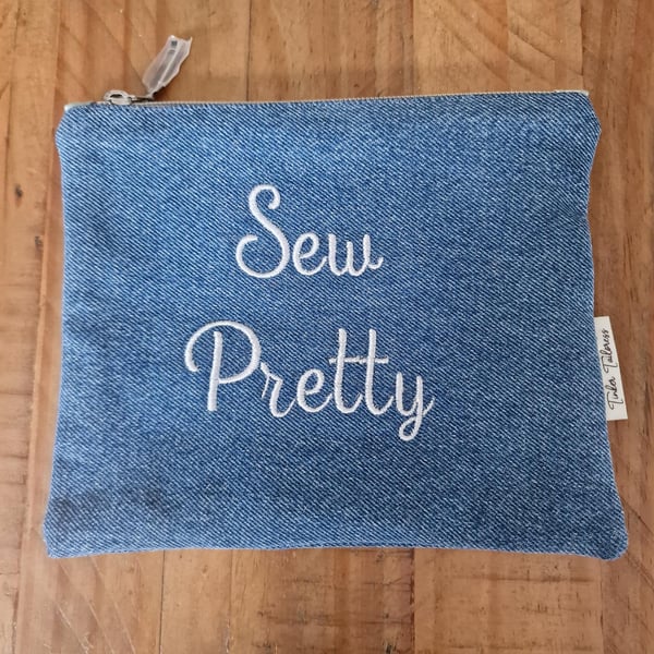 Handmade 'Sew Pretty' Upcycled Denim Zipped Purse