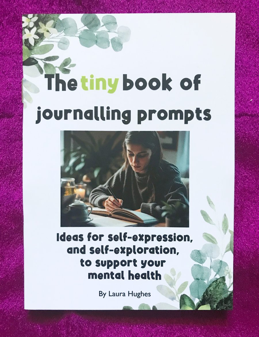 The Tiny Book of Journalling Prompts, A6 booklet