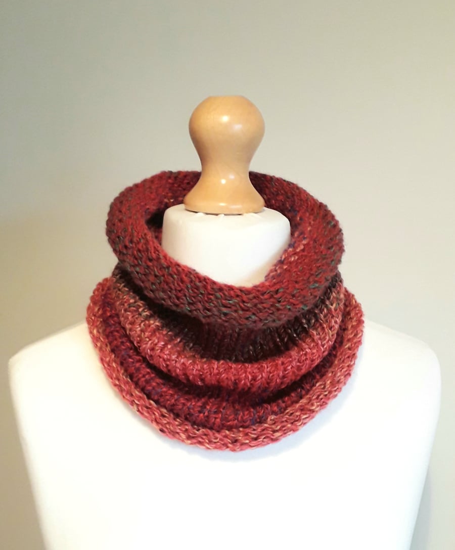 Cowl, Scarf, Infinity Scarf - Shades of Red
