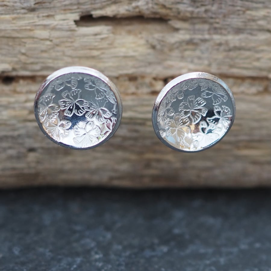 Studs, Sterling Silver Round Disc Stud Earrings, Flower Texture. 