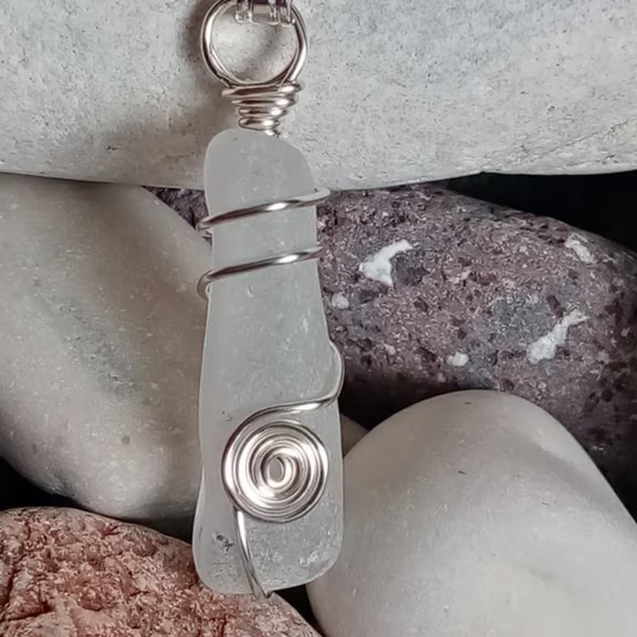 Wire-wrapped Sea Glass Necklace 