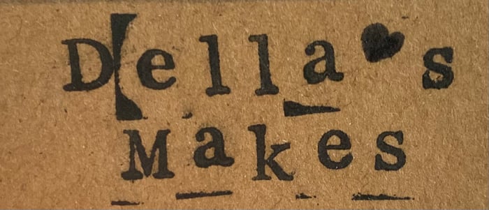 Della Makes