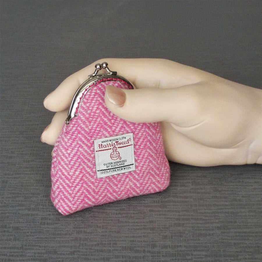 Harris tweed kiss clasp coin purse pink and cream herringbone gift for Mum 