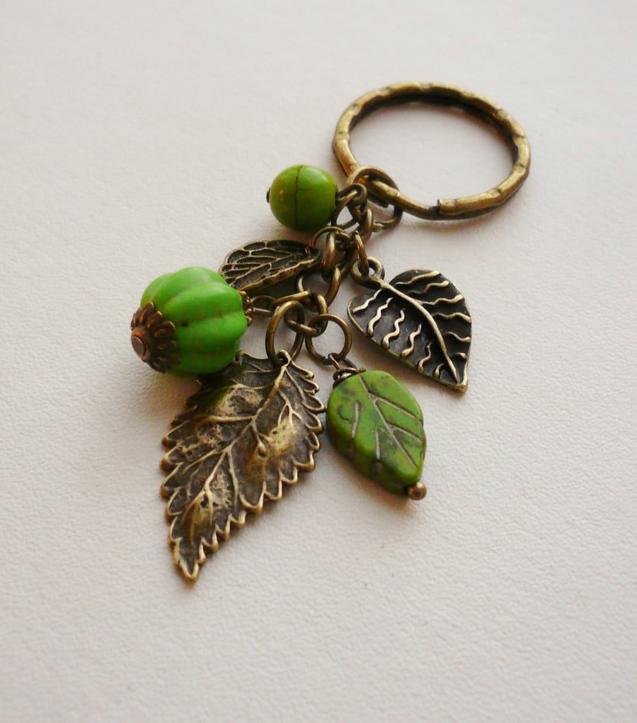 Antique Bronze Leaf and Green Howlite Keyring  KCJ897