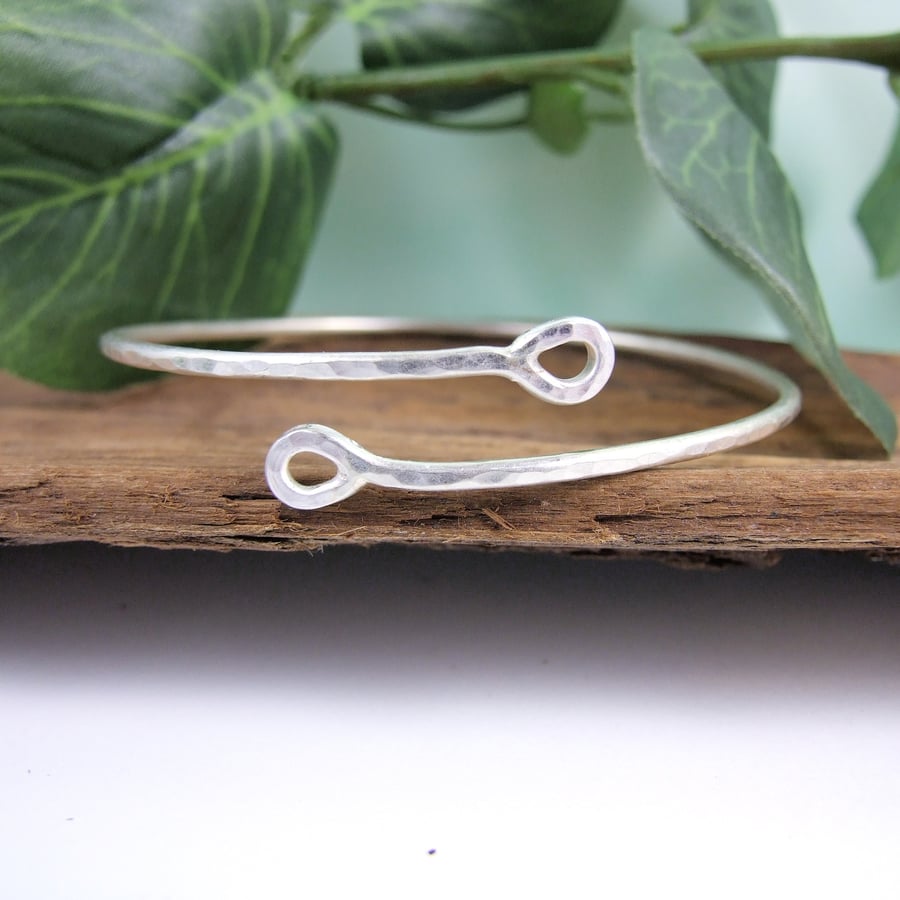 Sterling Silver Bangle, Hammered Matte Finish with Circles Overlap Design