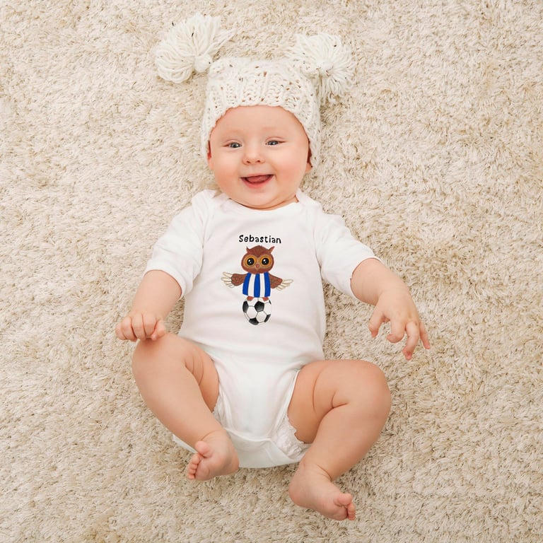 Sheffield Wednesday Owl babygrow, Hand Drawn SWFC Baby gift with personalisation
