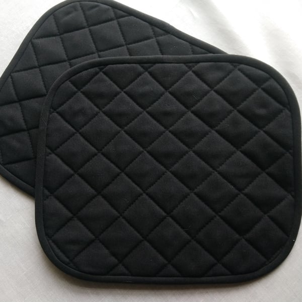 Placemats, A PAIR of  Quilted Heat Resistant made in 100% Cotton Fabric