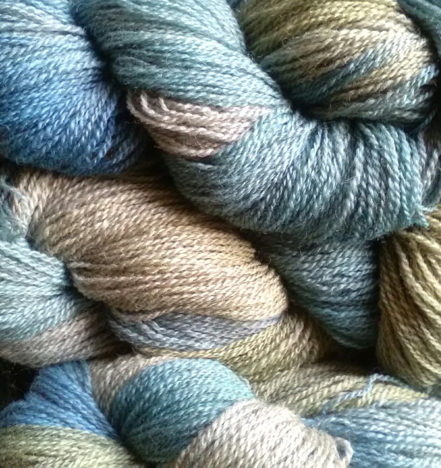 90g Hand-dyed Falklands Corridale Wool 4ply Teal Moss Oatmeal