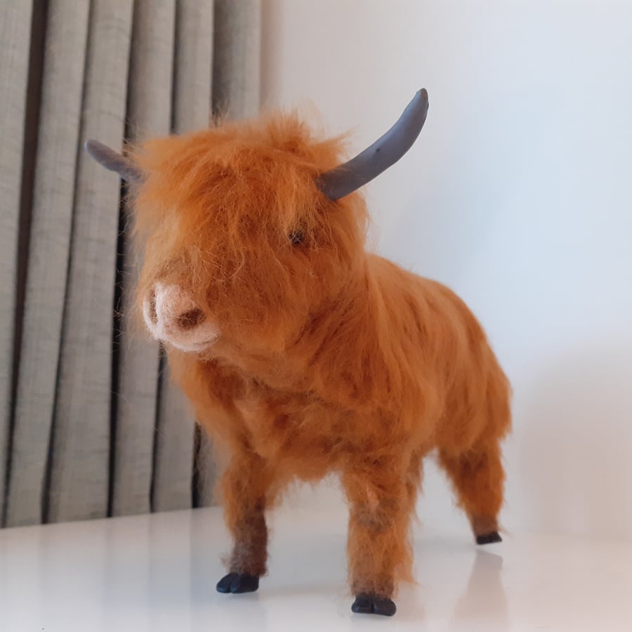 HAMISH,highland cow,needle felted, wool, ooak,collectable 