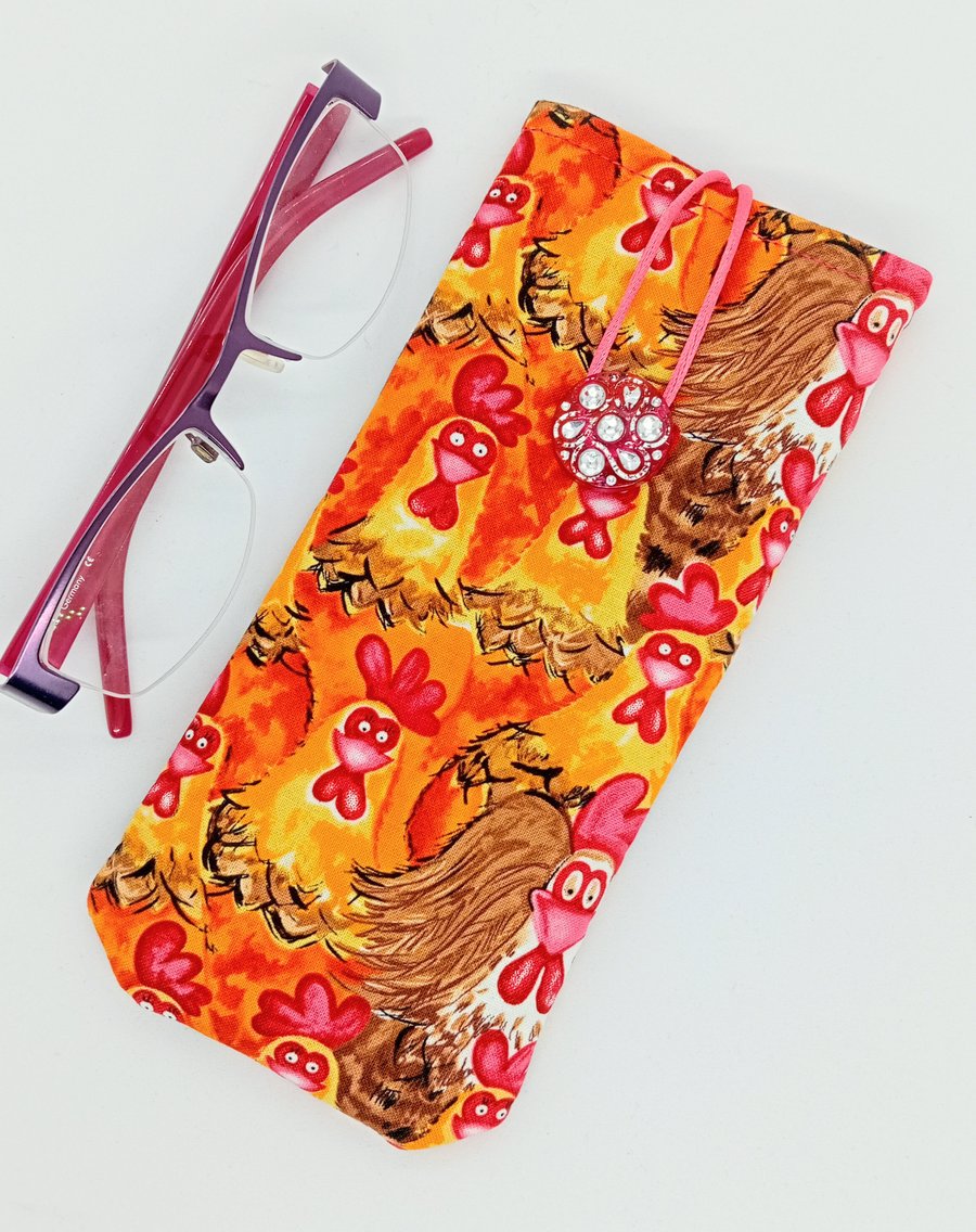 Happy chickens glasses case NO POSTAGE 498LF