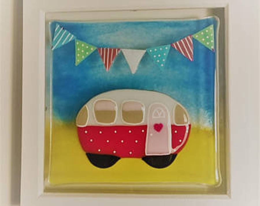 Fused Glass Caravan Picture, 