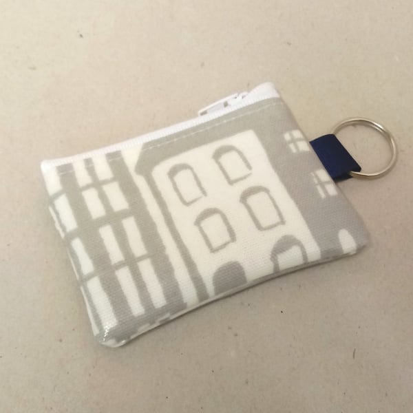 Mini coin purse keyring in grey and white with houses pattern