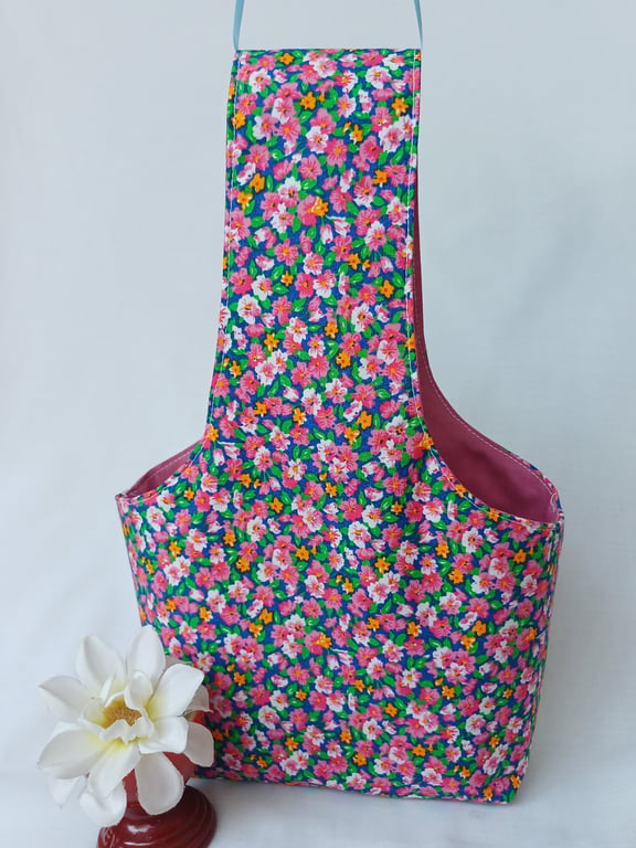 Handy floral yarn bag