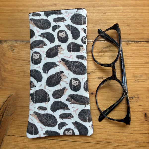 Hedgehogs And Worms Quilted Fabric Glasses Case