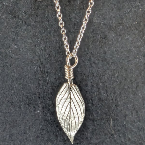 Silver Spindle leaf necklace