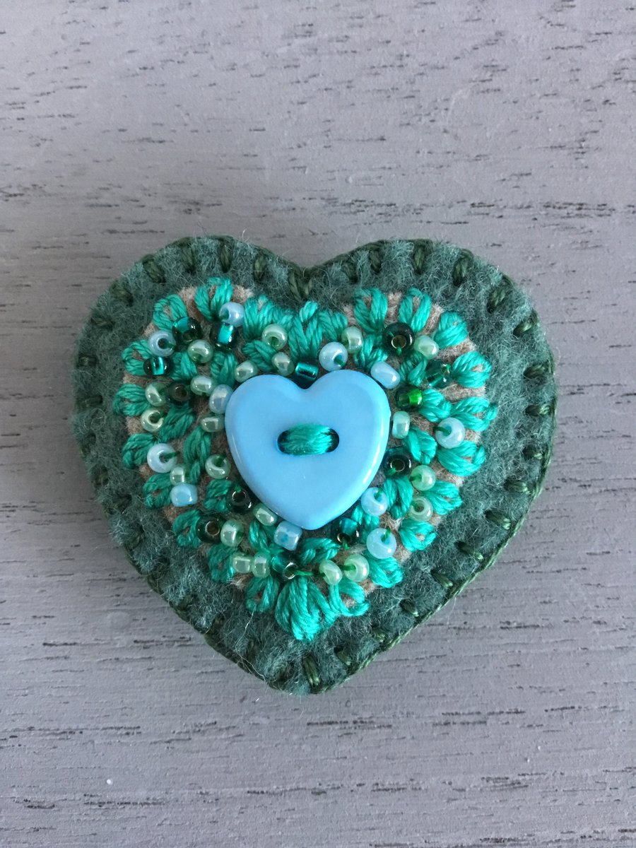 Embroidered Green Heart Brooch 
