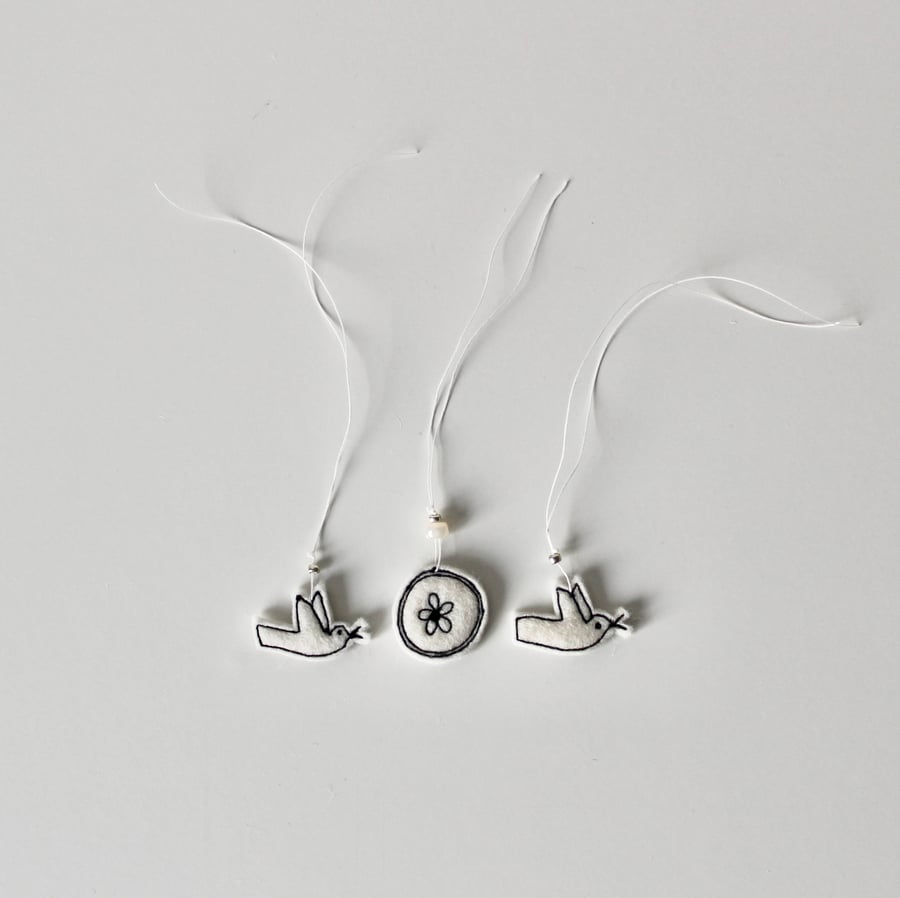 'Three Little Labels Two' - Hanging Decoration