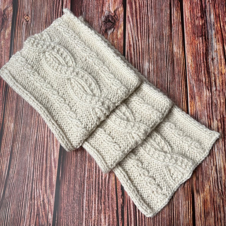 Hand knitted Cashmere scarf