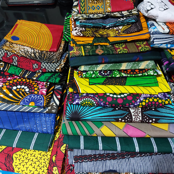 African Ankara fabric scrap bundle, pack of 24 random pieces for crafts.