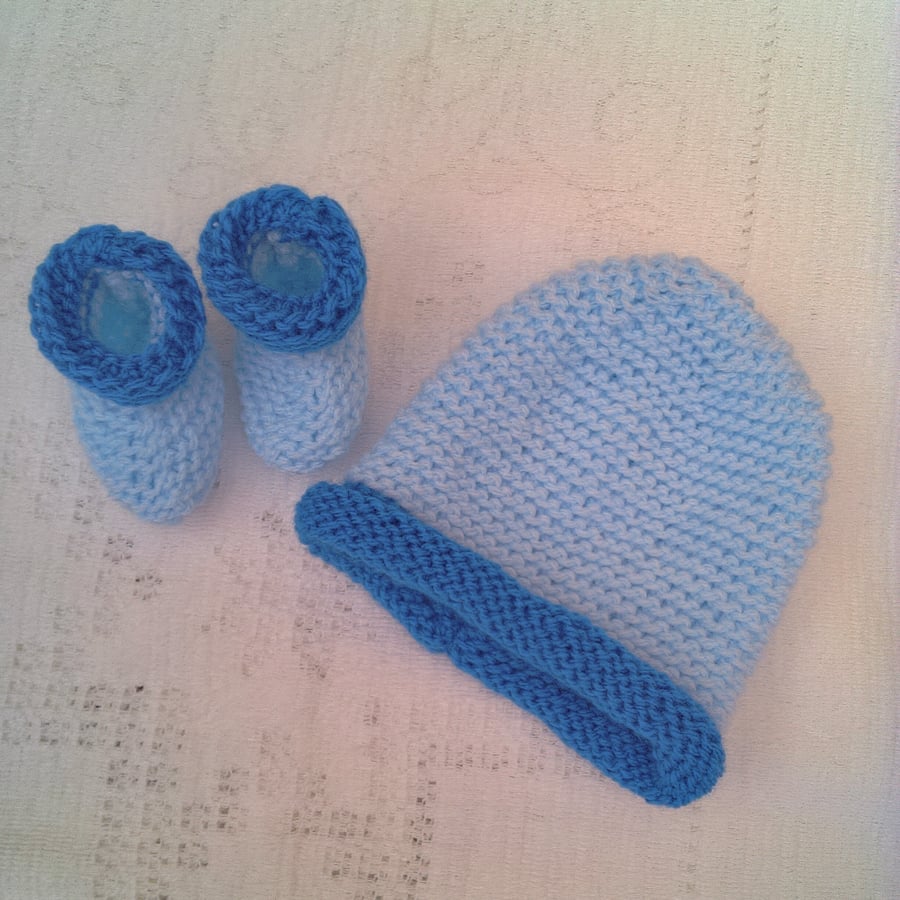 Baby's Beanie Hat and Booties, Baby Shower Gift, New Baby Gift, Custom Make
