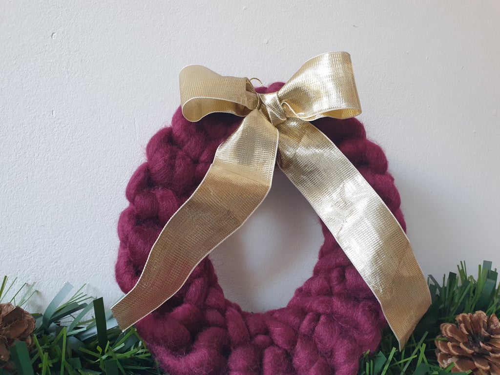 Hand-Knitted Chunky Knit Red Merino Wool Christmas Wreath Hanging Decoration 