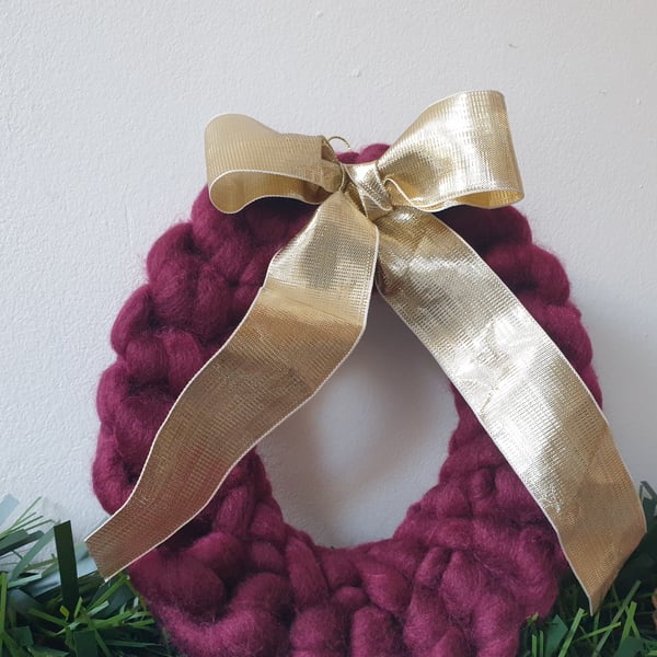 Hand-Knitted Chunky Knit Red Merino Wool Christmas Wreath Hanging Decoration 