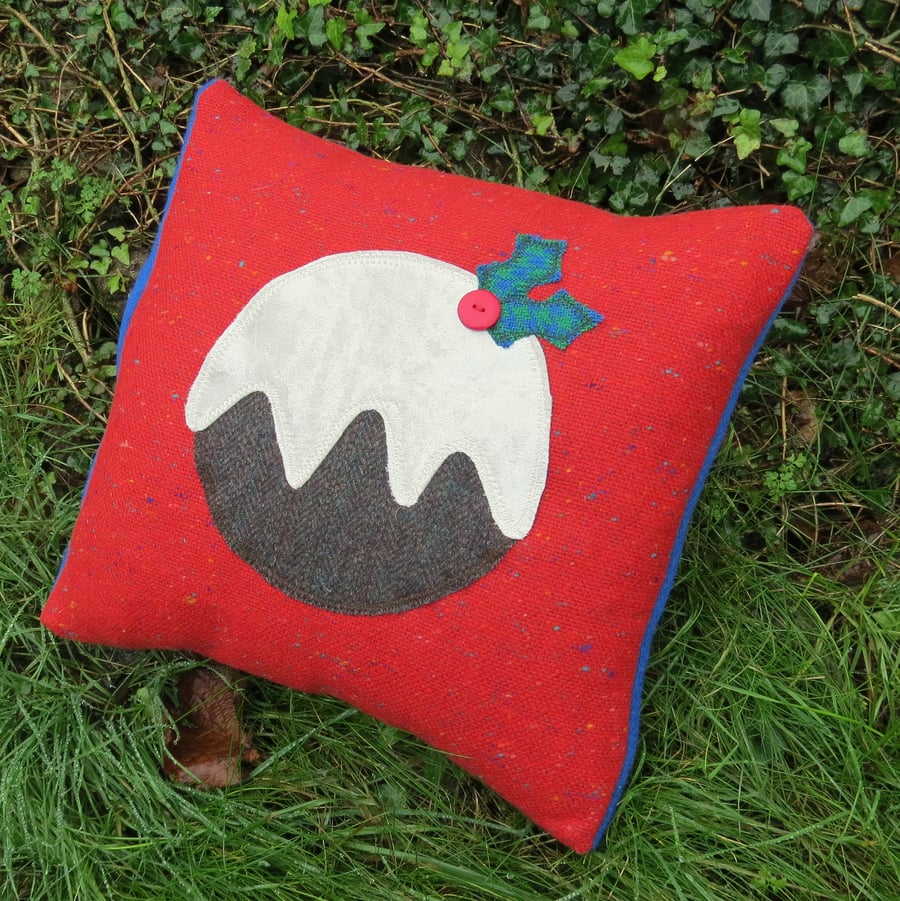 Christmas Cushion. Sale! Christmas Pudding cu... - Folksy