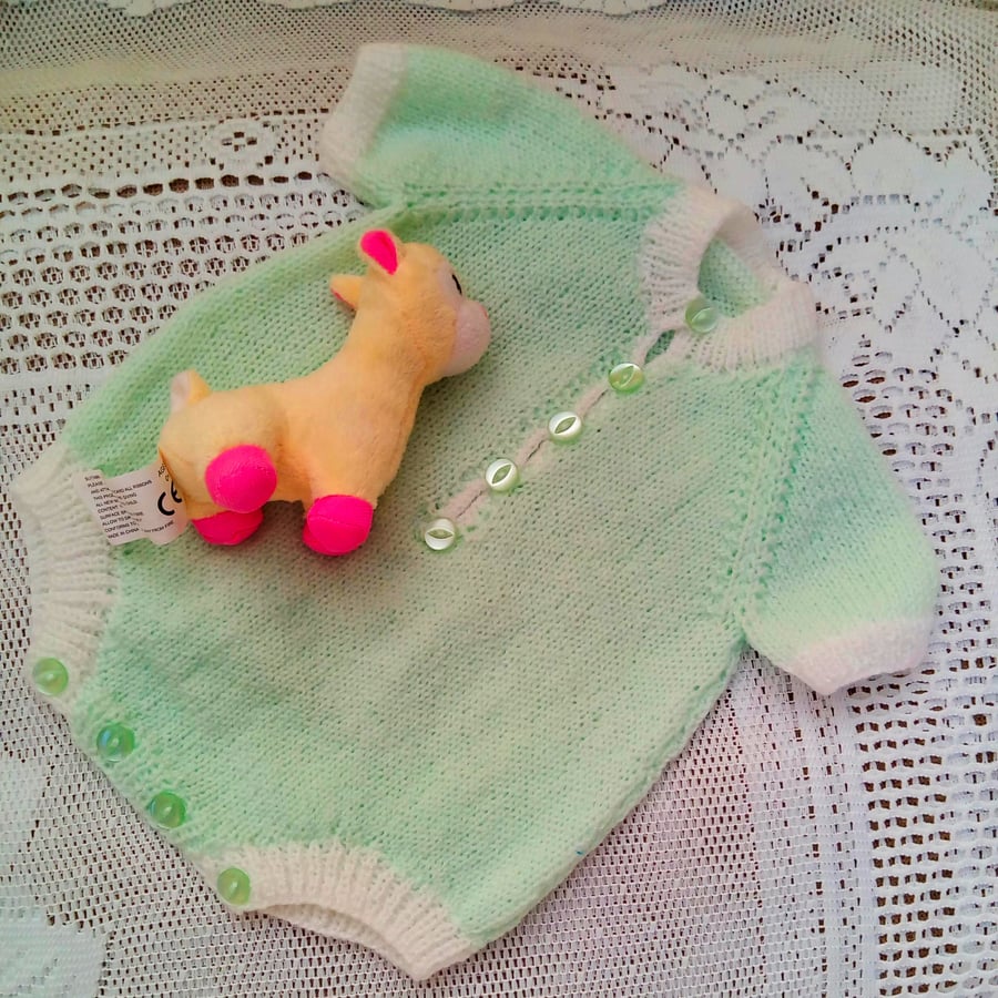 Babys Short Sleeved Romper Suit For a Boy or Girl, Gift Ideas for Baby