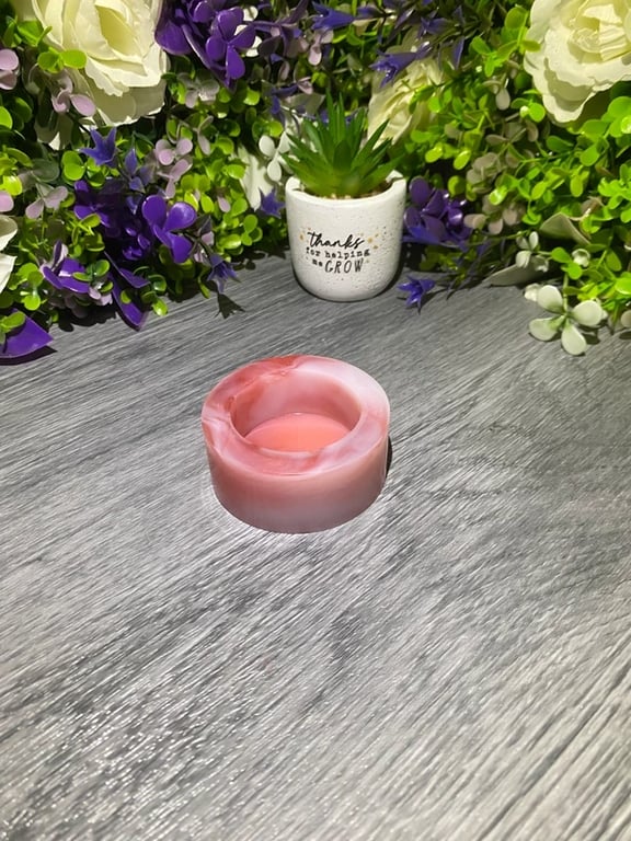 round candle holder