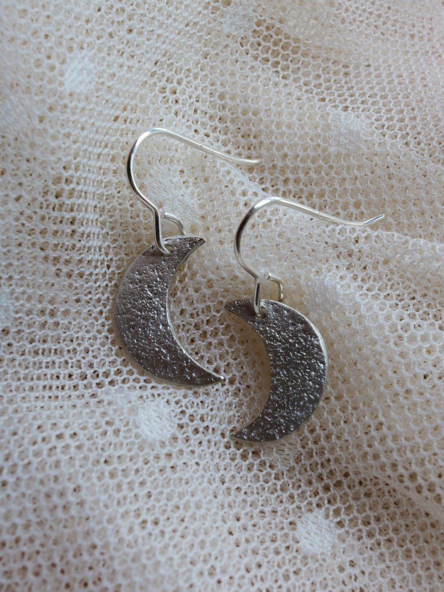 Sandy Crescent Moon earrings