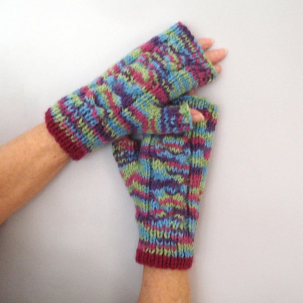 Hand Knitted Multi Coloured Fingerless Gloves (J89)