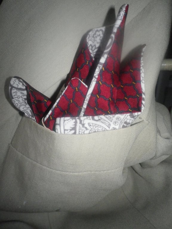 soft cream abstract design on deep red reversuble pocket square 25x25cm