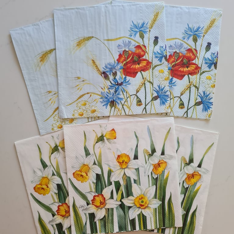 6 flower theme paper napkins for decoupage