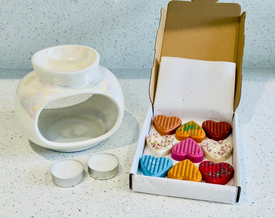 Handmade Scented Wax and Burner Gift Set