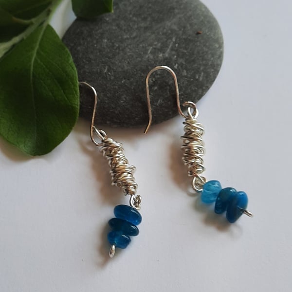 Silver Plated Wire  and Gemstone Chips Earring