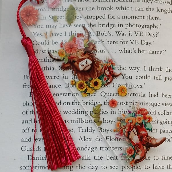Clear acrylic bookmark 