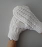 Set Of White Hat And Mittens With Cable Pattern And Bobble (R391W) - Image 2