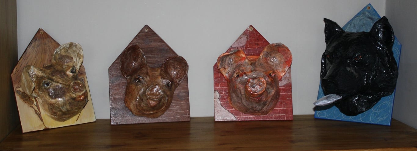 HAND MADE PAPER MACHE, THE 3 LITTLE PIGS & THE BIG BAD WOLF, FAIRYTALE INSPIRED