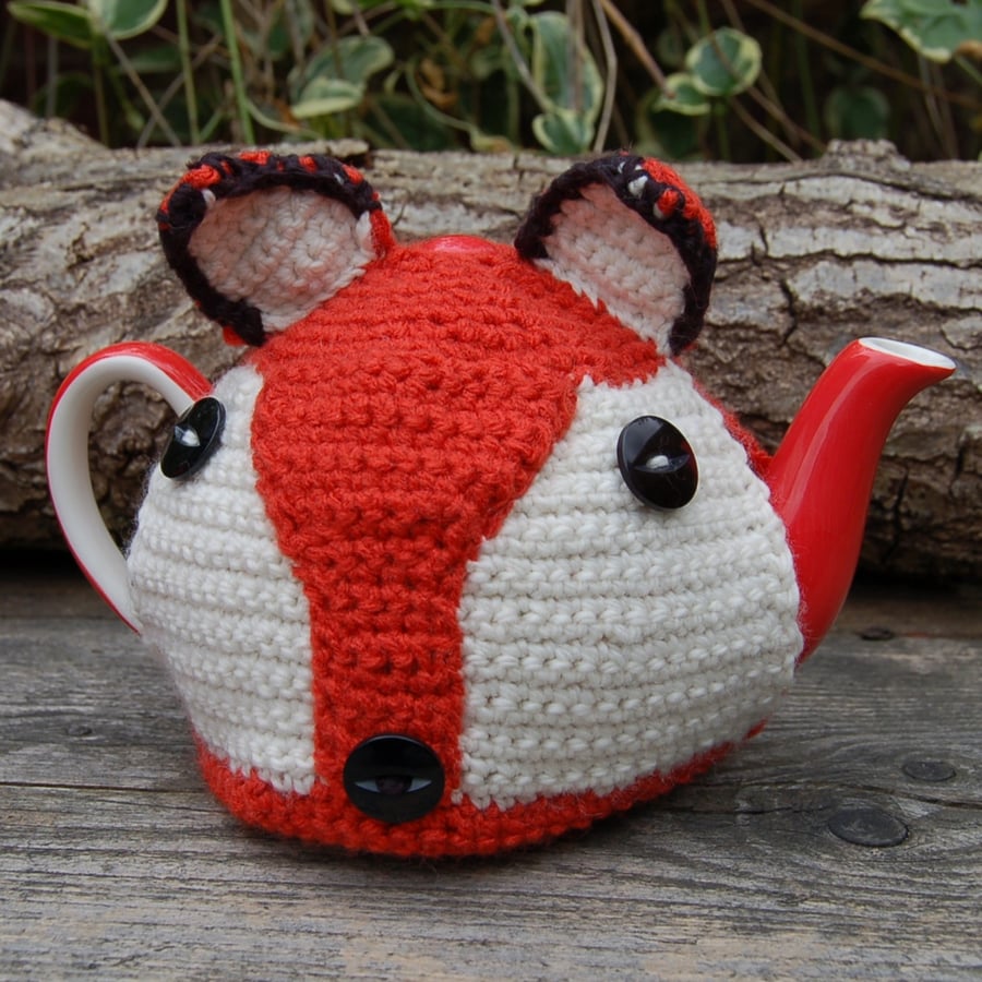 Fox Tea cosy - to fit a small 1 or 2 cup teapot, crochet tea cosy 