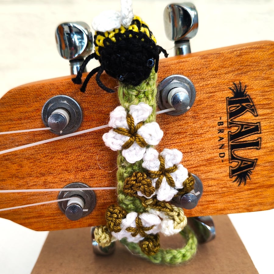 Bumble Bee Ukulele Headstock Decoration