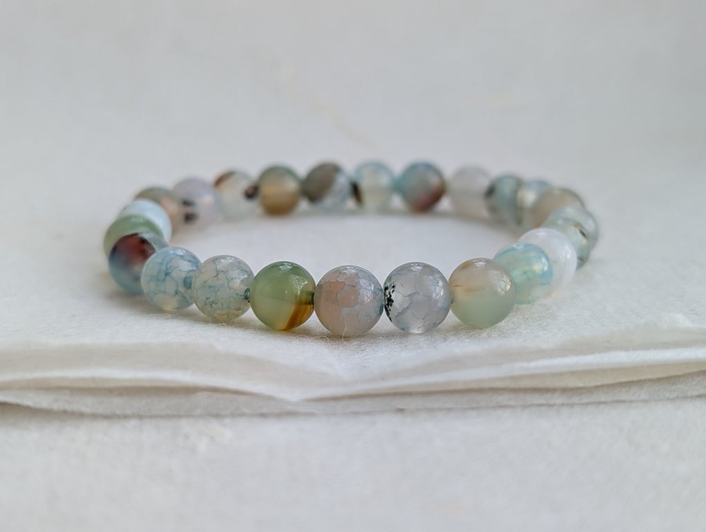 Agate gemstone elastic bracelet in coastal colours