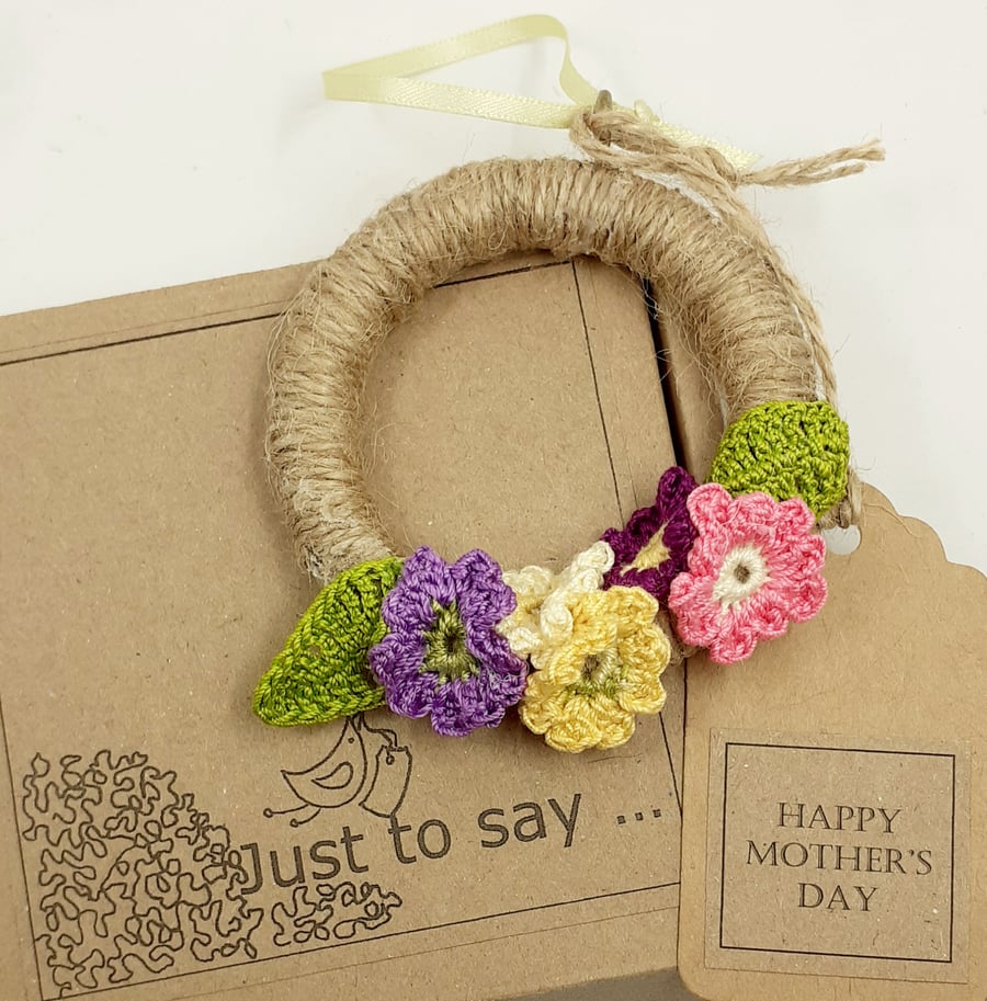 Crochet Primula Mini Wreath - Alternative to a Card