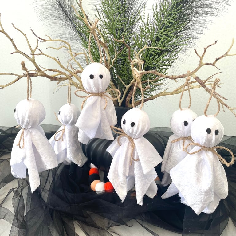 Set of 6 Velvet Ghost Halloween Ornaments – White Crushed Velvet Hanging Ghosts 