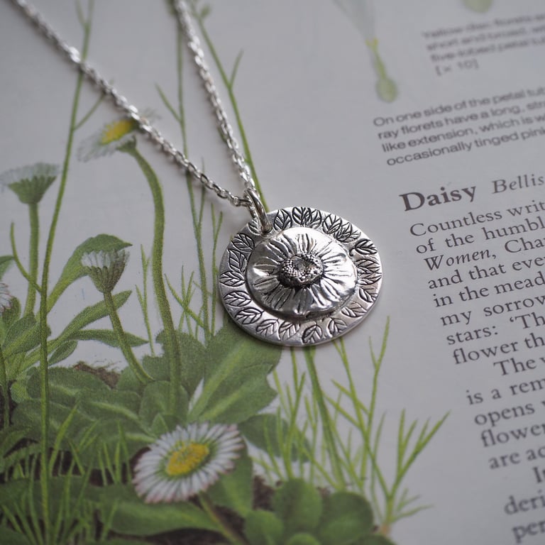 Daisy Pendant, Silver Necklace Pendant, Flower Jewellery, gardener gift