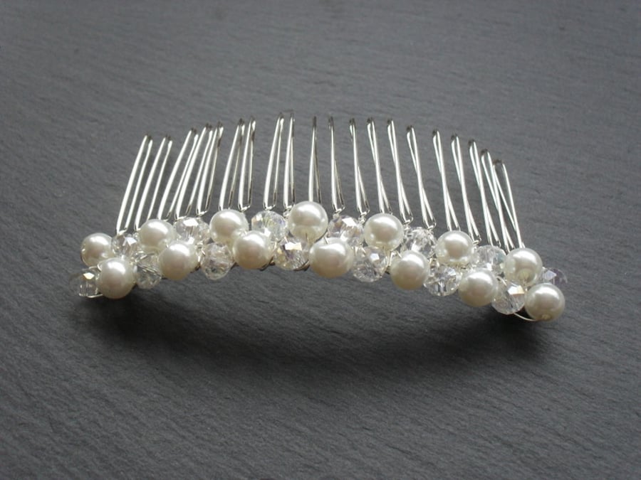 SALE Glass pearl and crystal Hair Comb HC026