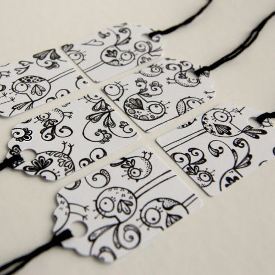 quirky birds decorative tags 