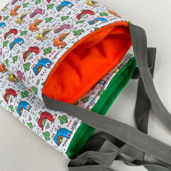 Drama Llama padded bonding bag, carry bag for hedgehogs. Fleece lined.