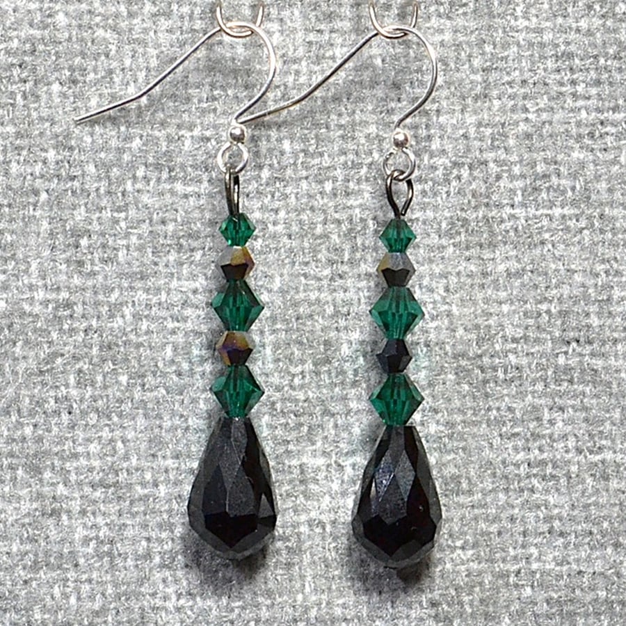 Black and Emerald Green Glass Crystal Dangle Earrings