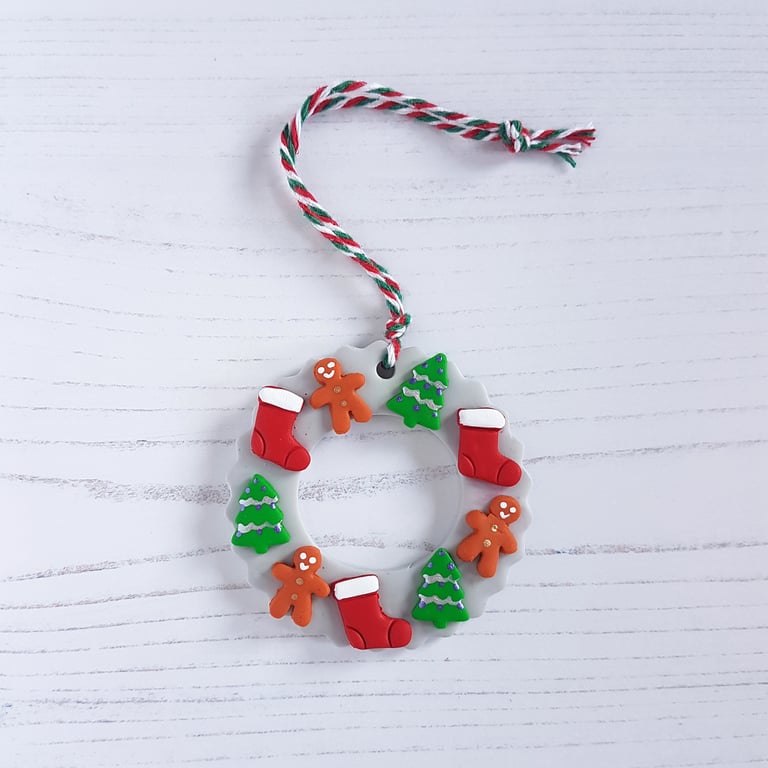 NEW Christmas themed wreath Hanging decoration